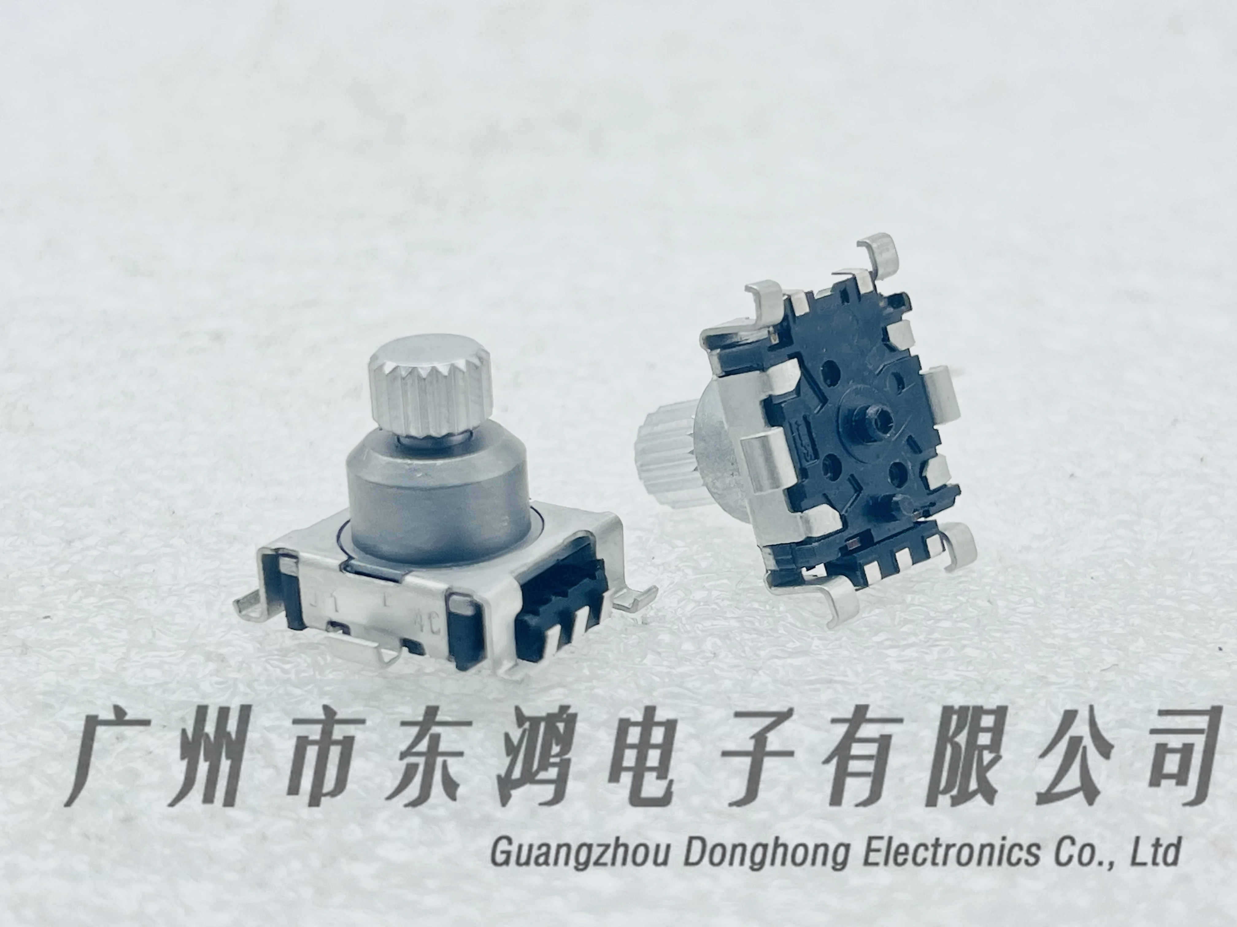 1PCS Alps EC11  digital potentiometer automotive audio rotary patch 30 positioning shaft 11
