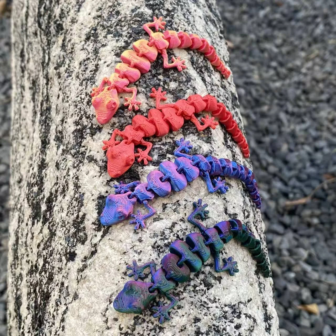 Multi‑Pack of 3D Colorful Gecko Wall Decorations - Printed Home Ornaments for Room Decor & Holiday Gifts - Random Colors image 3