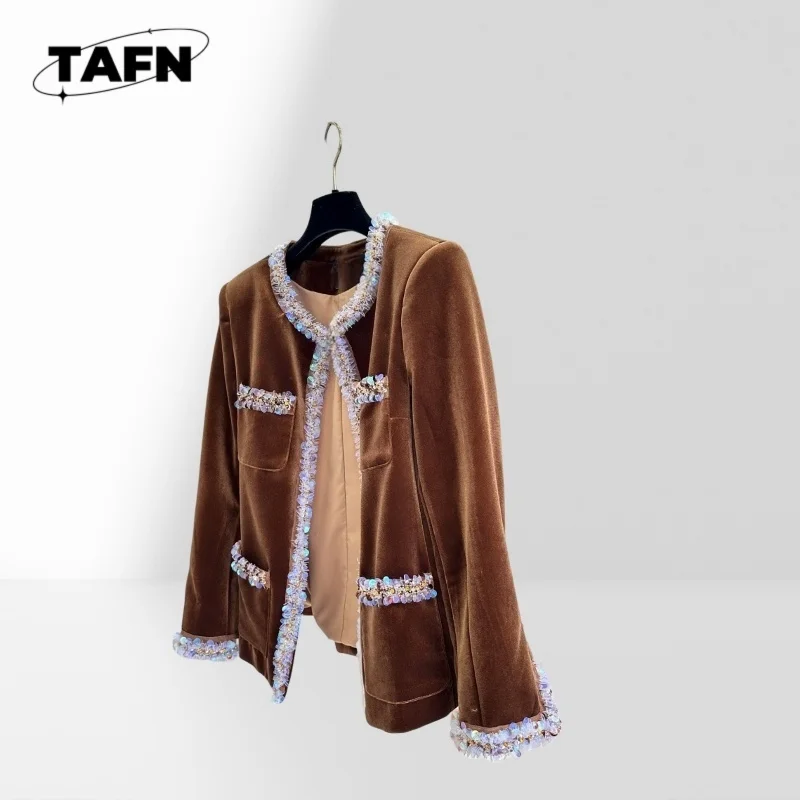 25 Elegant Retro Style Cashmere Cardigan, Warm and Comfortable for Casual Outings Perfect for Casual Outfits AH1514