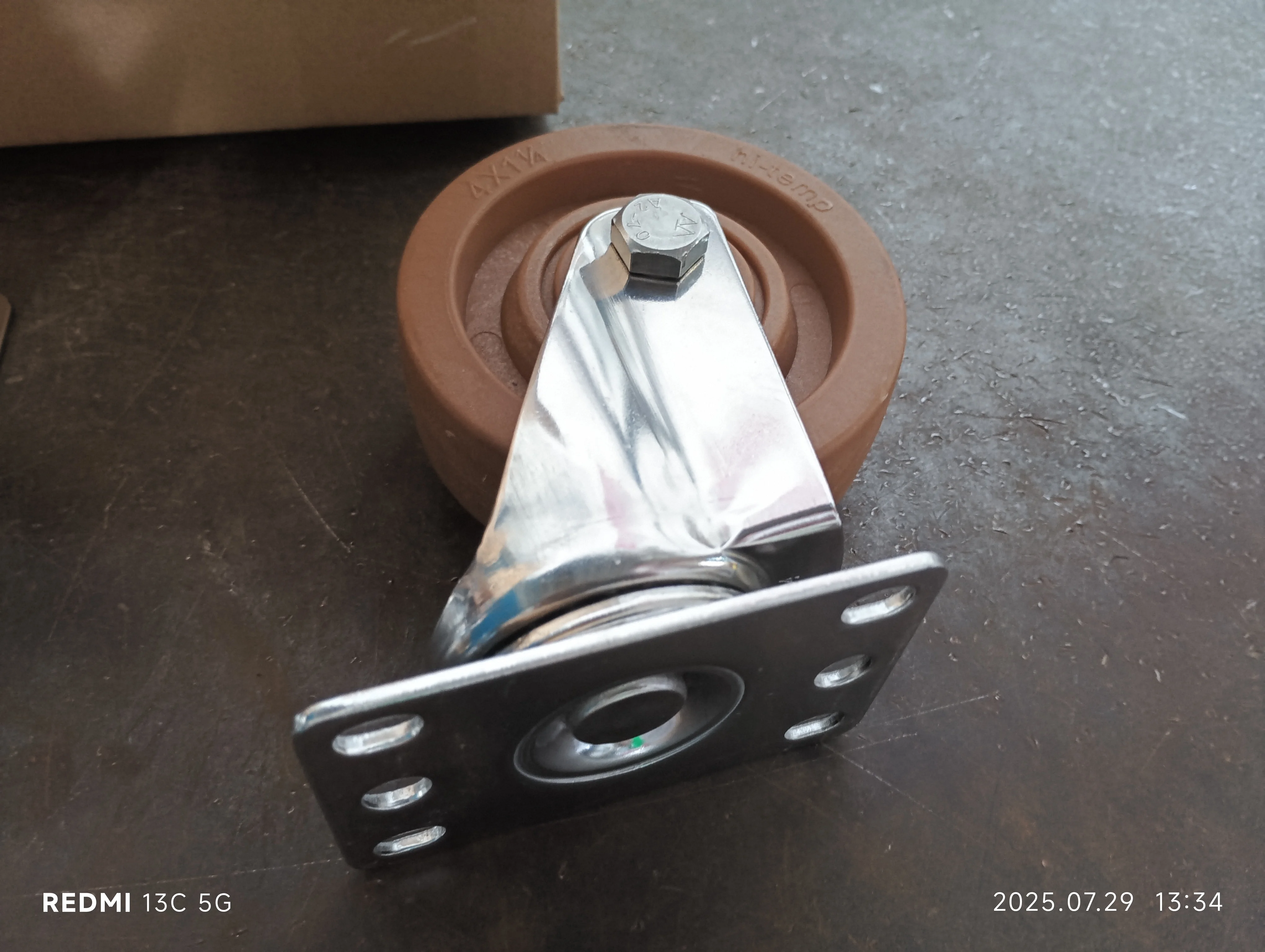4pieces 4inch medium304 stainless steel high temperature 280℃ resistant caster  wheel baking sheet oven Steaming Cabinet
