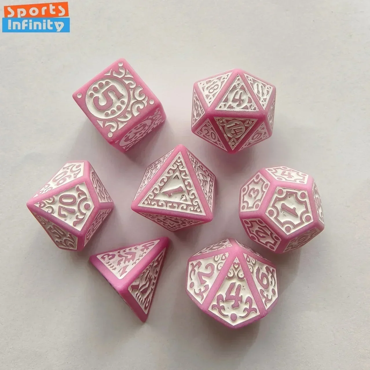 7pcs/set Fashion Hollow Acrylic Number Dice DND Cthulhu COC TRPG Table Board Game Running Cute Polyhedral Dice DND Dice Set