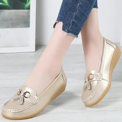 Women Flats Fashion Genuine Leather Wedge Retro Women Shoe Tassel Women's loafers Slip On Soft Women's moccasins Plus Size