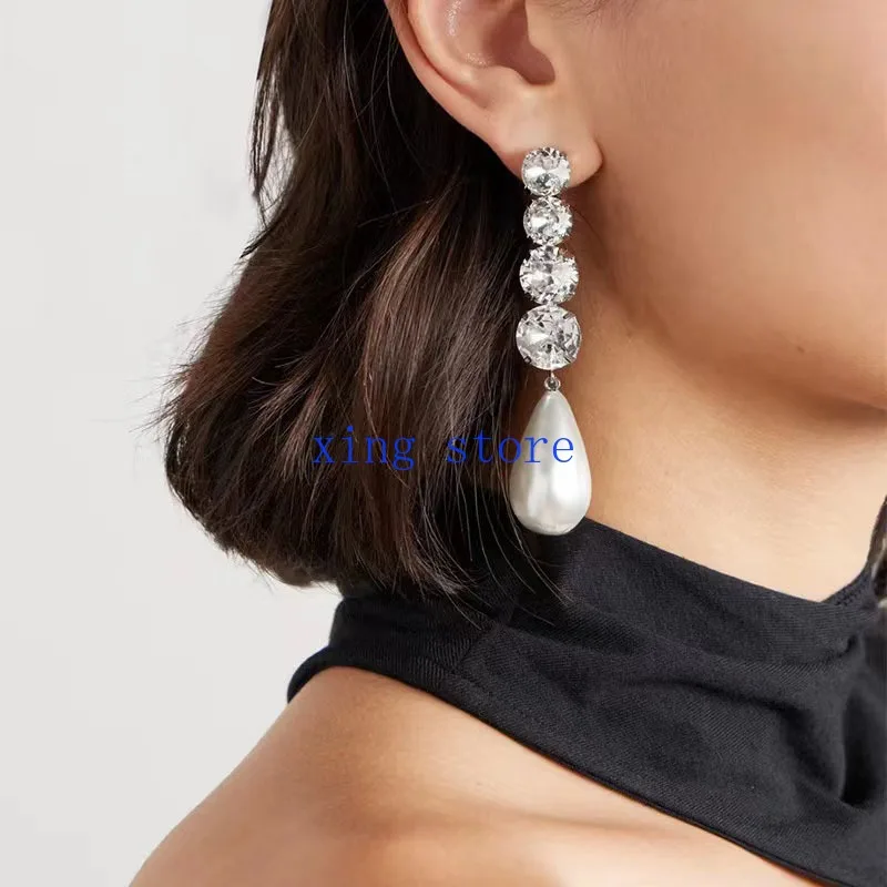 2024 New Fashionable Sweet Romantic Round Cut Crystal Inlaid Water Drop Pendant Women's Earrings