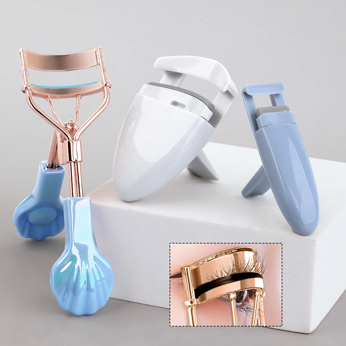 3 sets of eyelash curlers, 3 eyelash curlers with different styles, which do not hurt eyelashes and enlarge eyes.