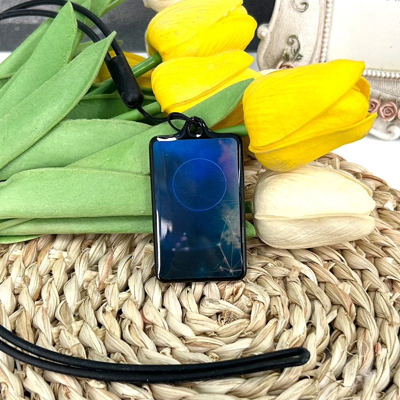 New version V11EMF Protection with ion chain Nume card