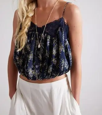 Stand Out in Style with Our Blue and Pink Polyester Tank Tops - Available in Sizes S, M, and L!