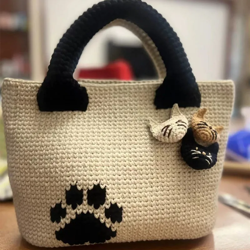 Handmade crochet exquisite black cat handbag shopping bag cute cat claw makeup bag crossbody bag key bag