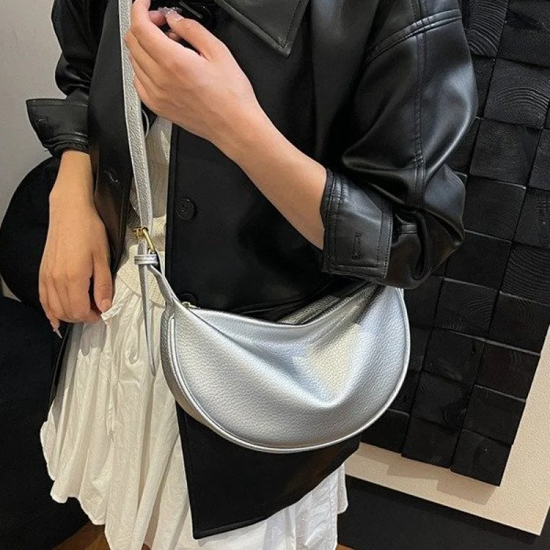 

Popular Classic Leather Women's Messenger Bag High-End Luxury Brand Trendy Elegant Commuter Vintage Daily Bag​