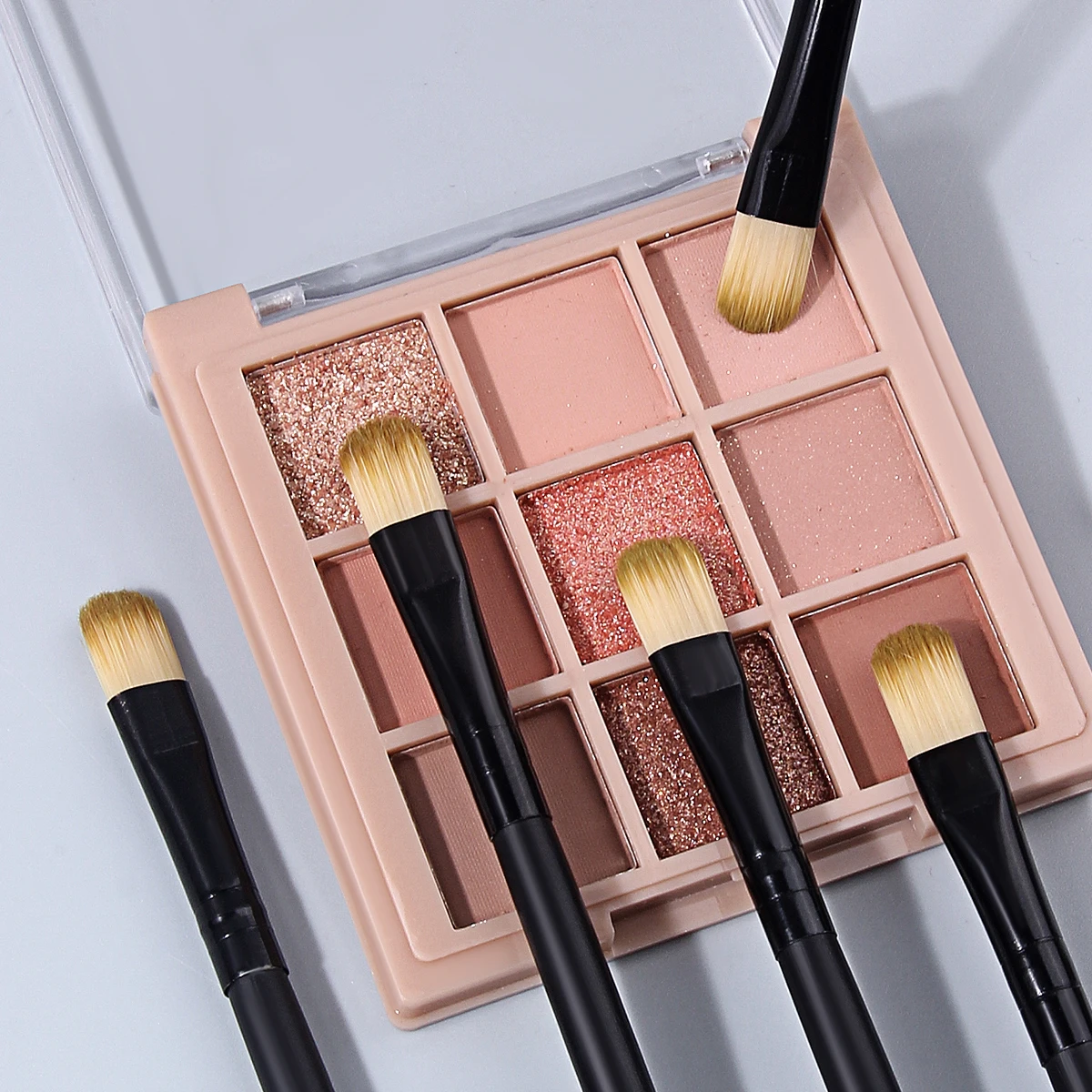 Hot Sale 10PCS Flat Eye Shadow Brushes, Black Handle Soft Bristle Eyeshadow Applicator Brushes for Beginner Eye Makeup - view 5