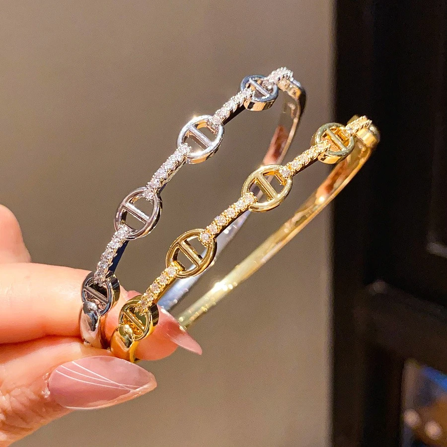 

Позолоченный браслет с фианитами 2025 года с уникальной застежкой-«носиком», роскошный регулируемый браслет-бэнгл, элегантное модное украшение для женщин