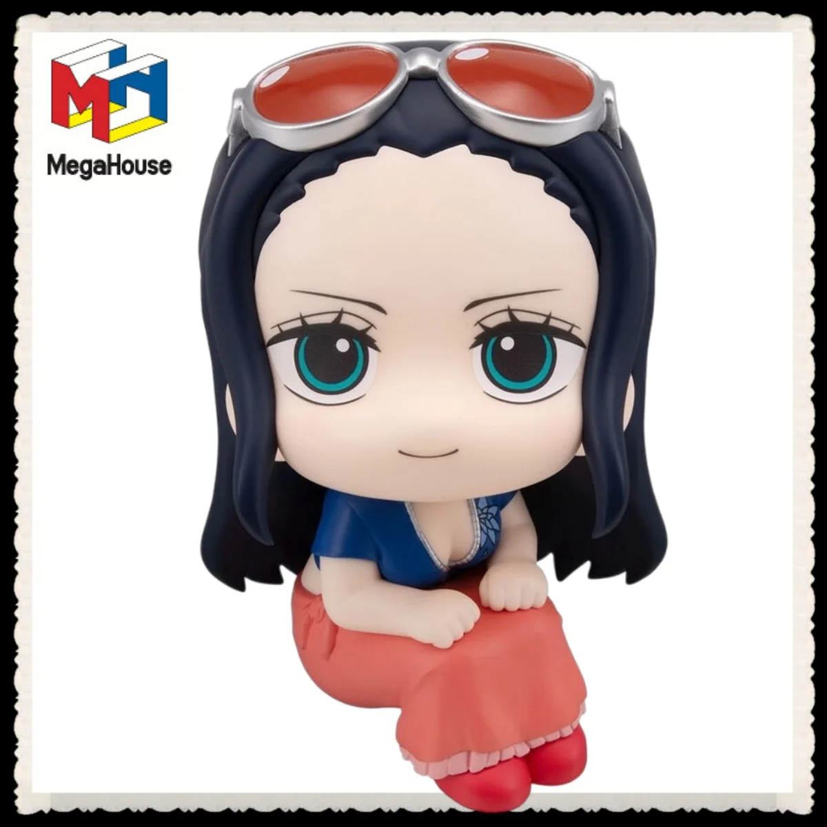 Disponible en stock. Figura original al 100 % de Nico Robin de MegaHouse, 11 cm de altura, versión Q de One Piece, modelo de PVC de anime para coleccionistas.