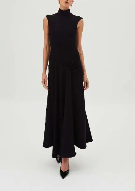 

Autumn 2025 Solid Color High Neck Sleeveless Pleated Casual Fashion Dress