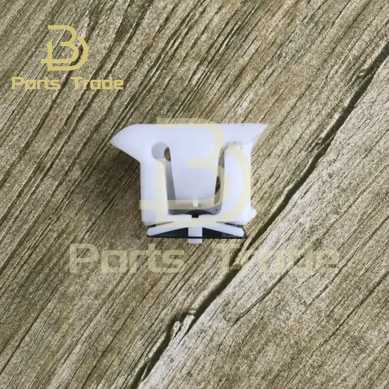 1PC Vacuum Pump Brake Booster Clip 6918880112598 for Figzero Citroen Peugeot C5 C-Elysee 301 408 3008 Car Parts