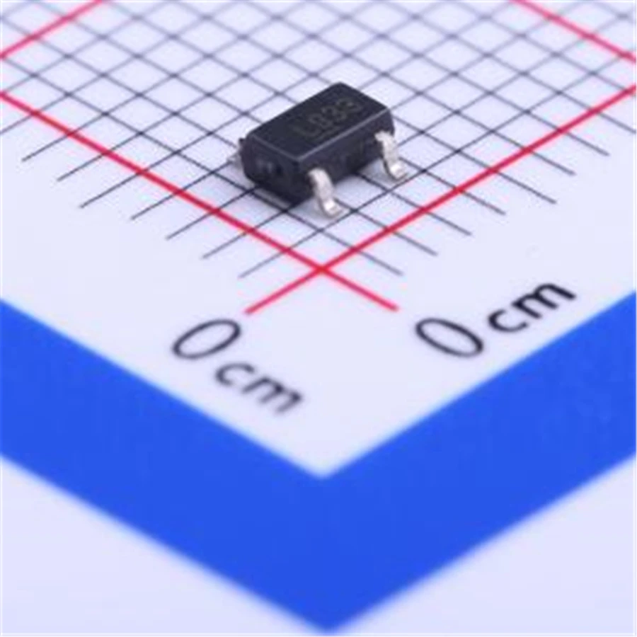 30PCS/LOT MIC5219-3.3YM5-TR (Power Supply Chip)