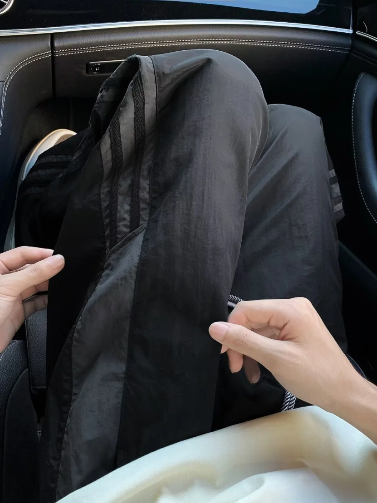 

Мужские летние тонкие быстросохнущие спортивные брюки прямого кроя с тремя полосками в американском стиле, из ледяного шелка, повседневные, свободного кроя, длинные