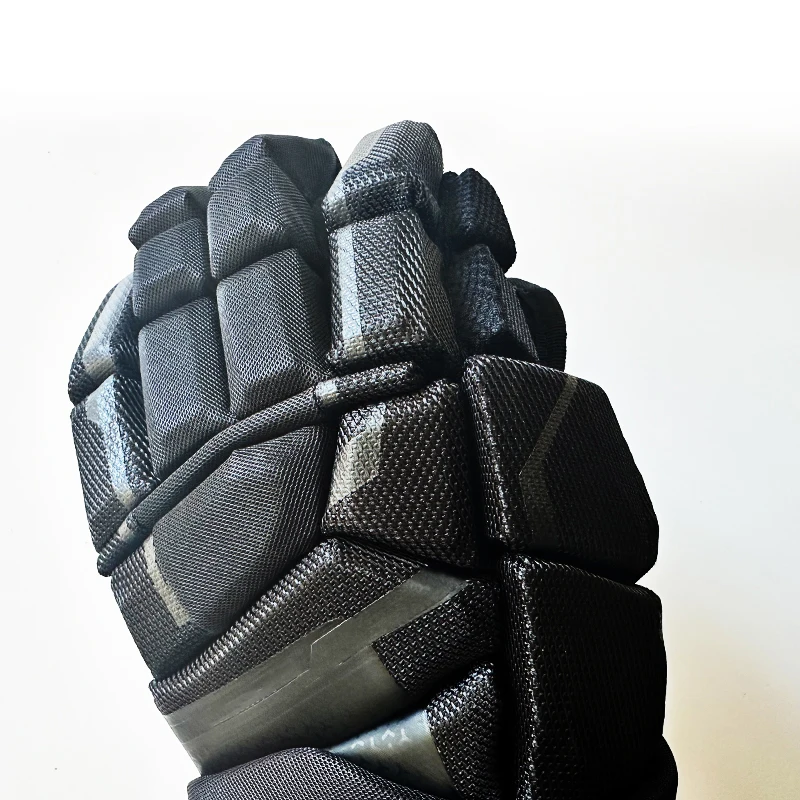 Thumbnail 4 - #11 Trending Hockey Gloves Right Now