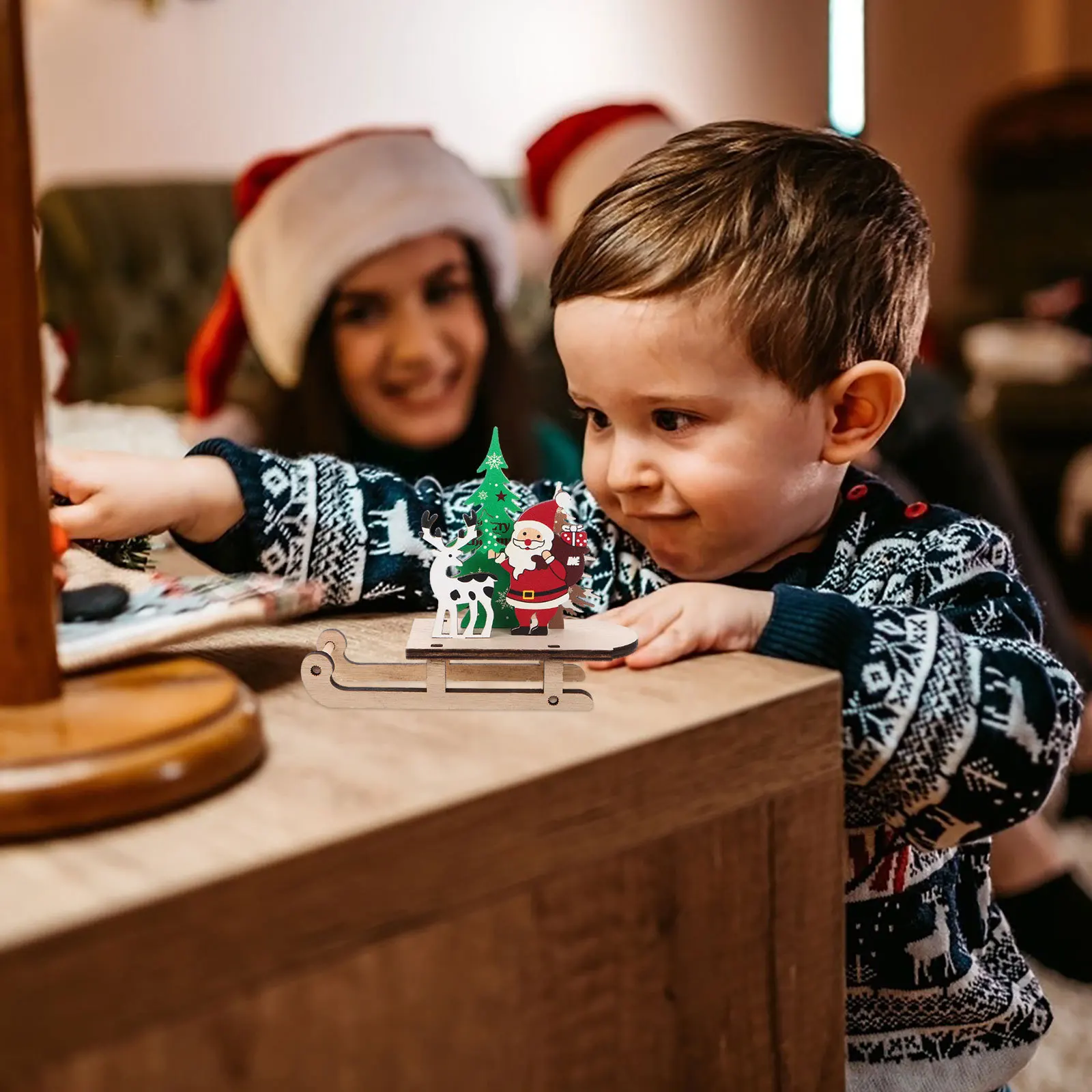 

Vintage Christmas Wooden Sleigh Decor Miniature Crafts for Xmas Tree Party Supplies Tabletop Centerpiece Decoration