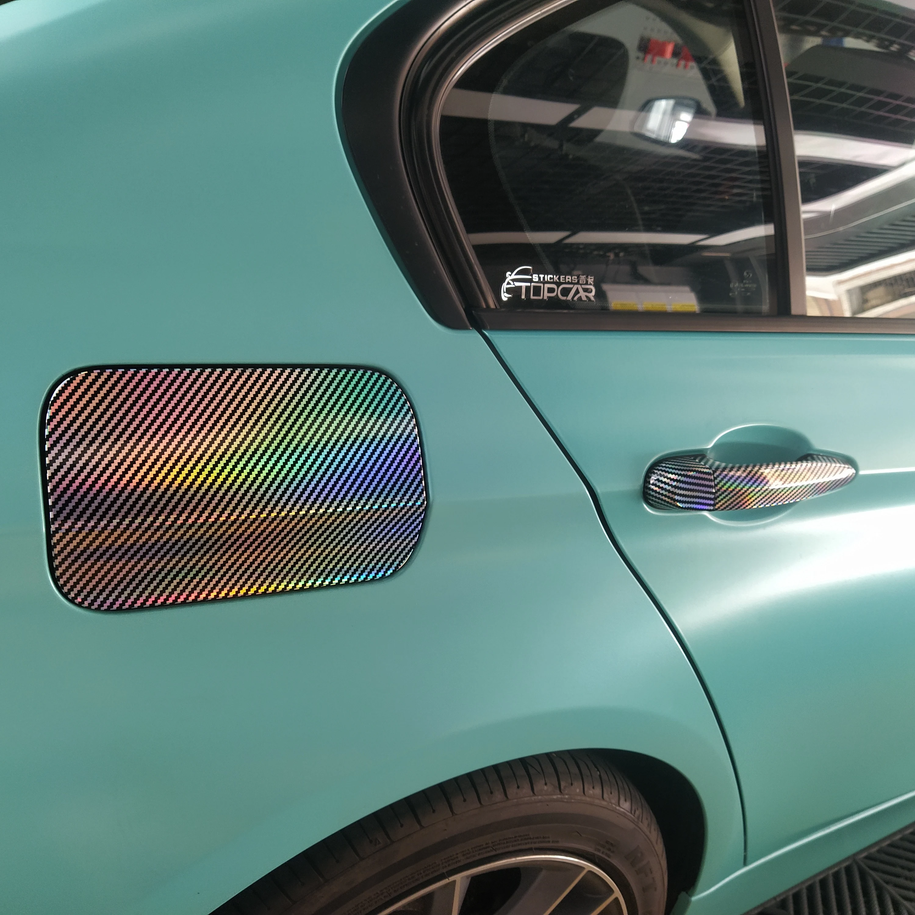 جديد ليزر كروم 2D ألياف الكربون الفينيل التفاف الملحقات الداخلية والخارجية سيارة التفاف الكمبيوتر المحمول الفينيل