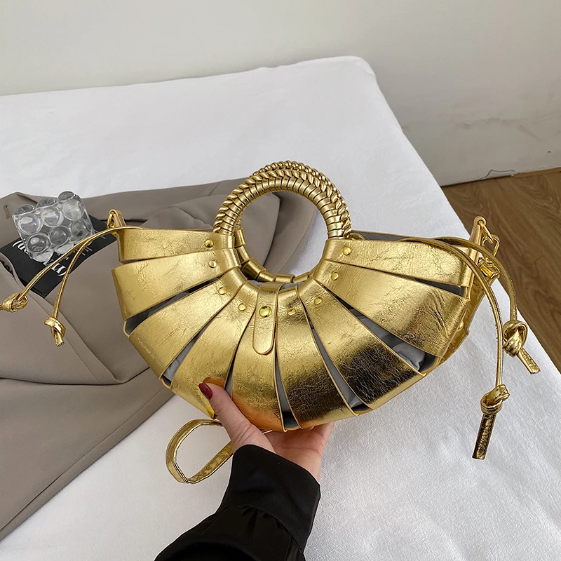

2026 New Brand Handbag Trendy Half Moon Bag Gold Silver Evening Clutch Bag Large Tote Bag Female Hollow Out Beach Shoulder Bag