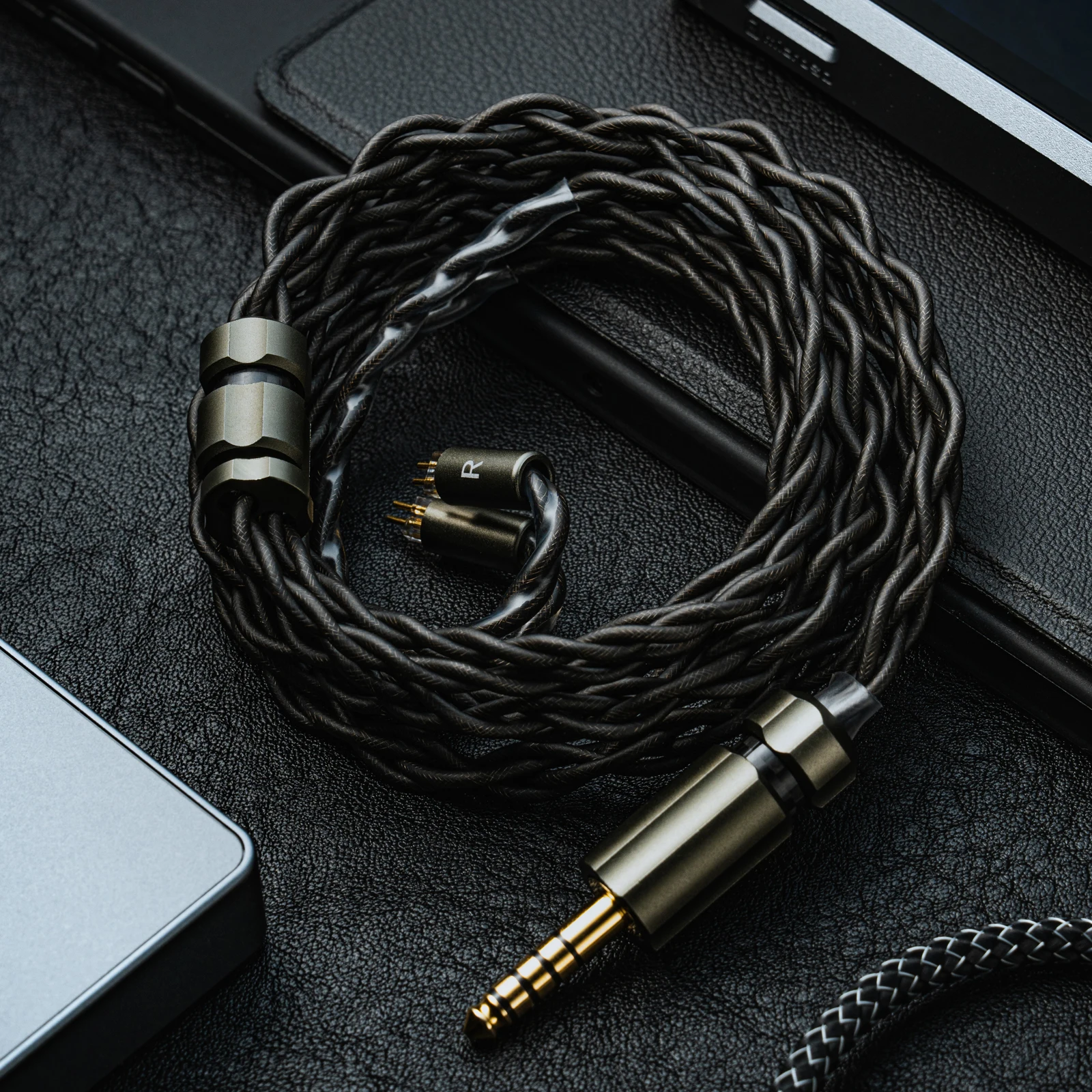 Angelears X Yongse Fujin Flagship Upgrade Cable Gold-Silver Alloy Palladium-Plated Silver Pure Silver-Plated OCC Furukawa Cores