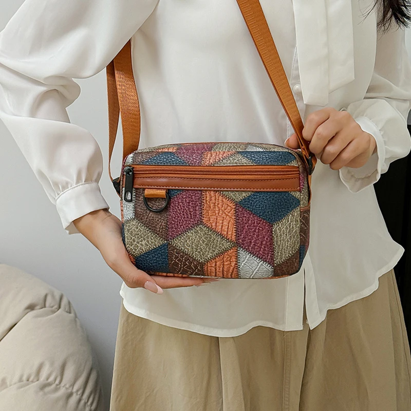 The Neutral Color Bags Are Suitable for Daily Commuting and Office Use. The Single-Shoulder Bags Are Stylish, Simple and Elegant image 4