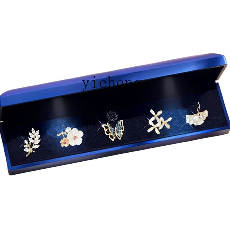 

XL brooch women's high-end design sense niche corsage anti-light buckle pin accessories