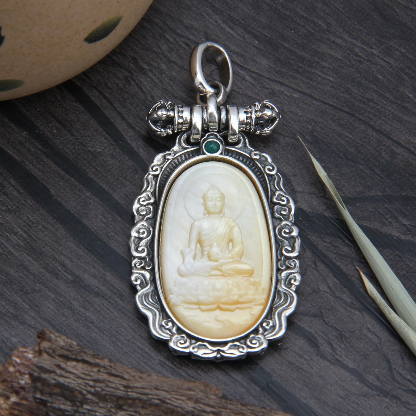 

Может U Здоровье! Тайские серебряные, белые, серые ракушки, медицинские подвески в виде Будды, ожерелья, буддийские мужские и женские ювелирные изделия из серебра 925 пробы с травой Ваджра