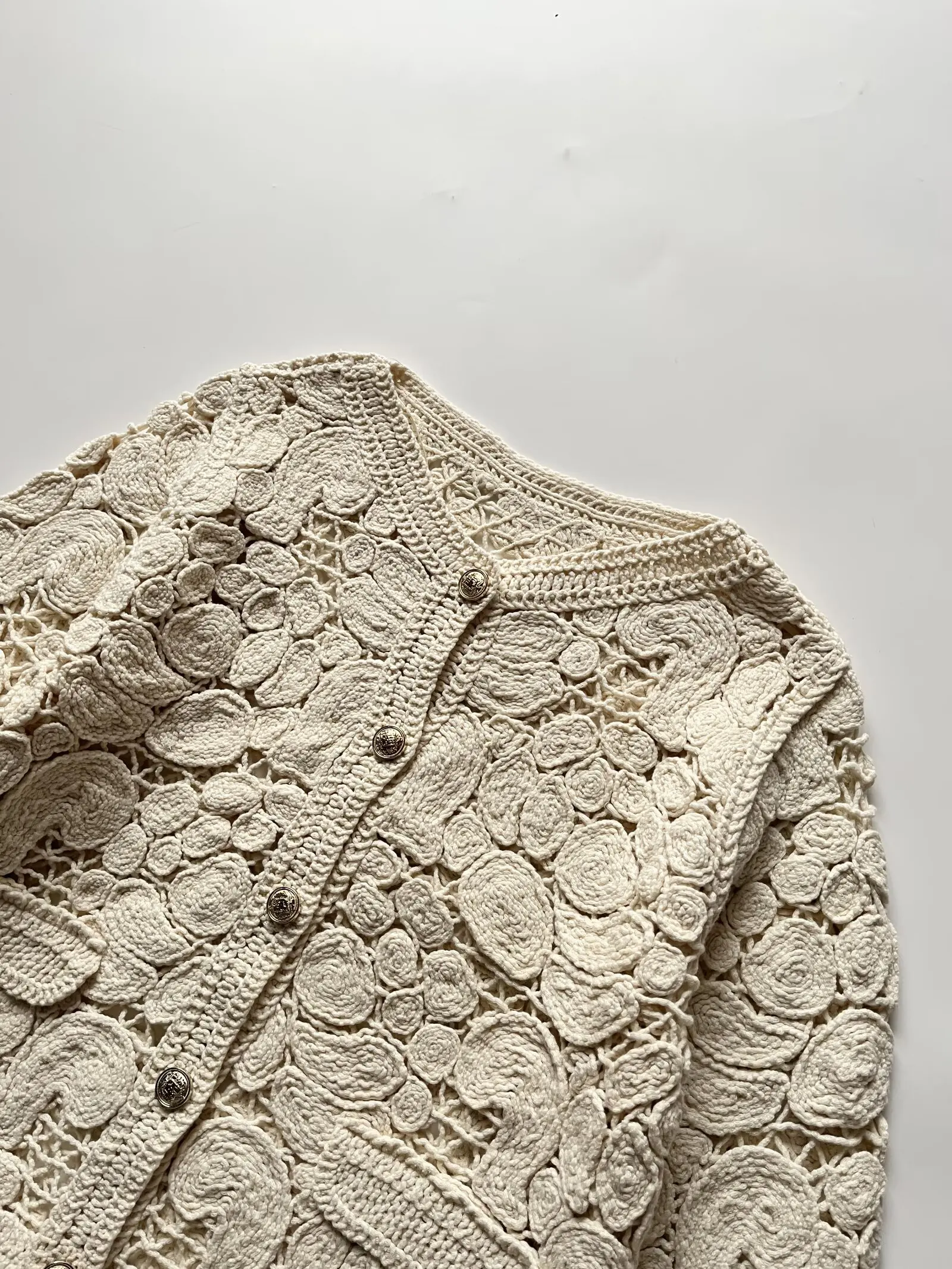 YY2677 25 Spring New Product Women's Knot Knitted Long Sleeve Round Neck Fashion Design Knitted Coat 1957001