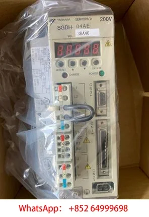 Original New  SGDH-04AE Servo Amplifier for CNC System Machinery
