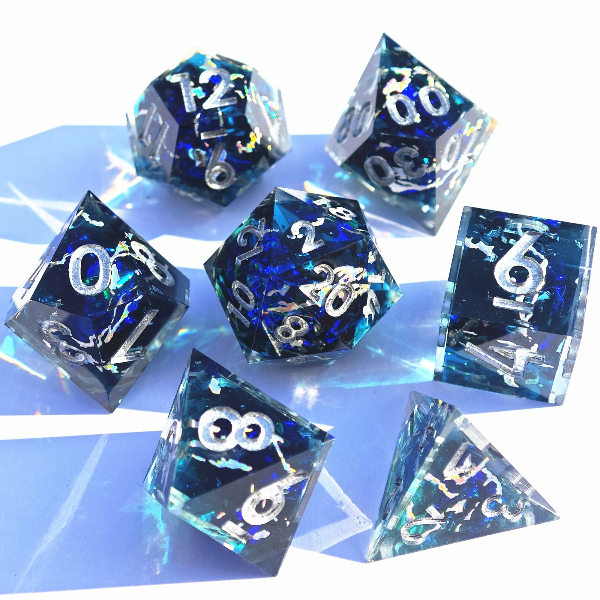 

MINI PLANET DND Dice Set 7pcs/set Handmade Polyhedral Resin Dice for TRPG Dungeons&Dragons Game Sharp Lightning Dice Set Gift
