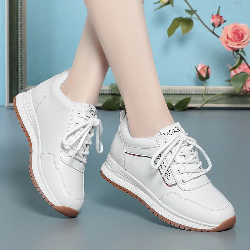 2024 Spring Autumn New Sports Shoes Women\'s Fashion Travel Leisure Soft Sole Middle-aged Elderly mother Shoes Chunky Causal