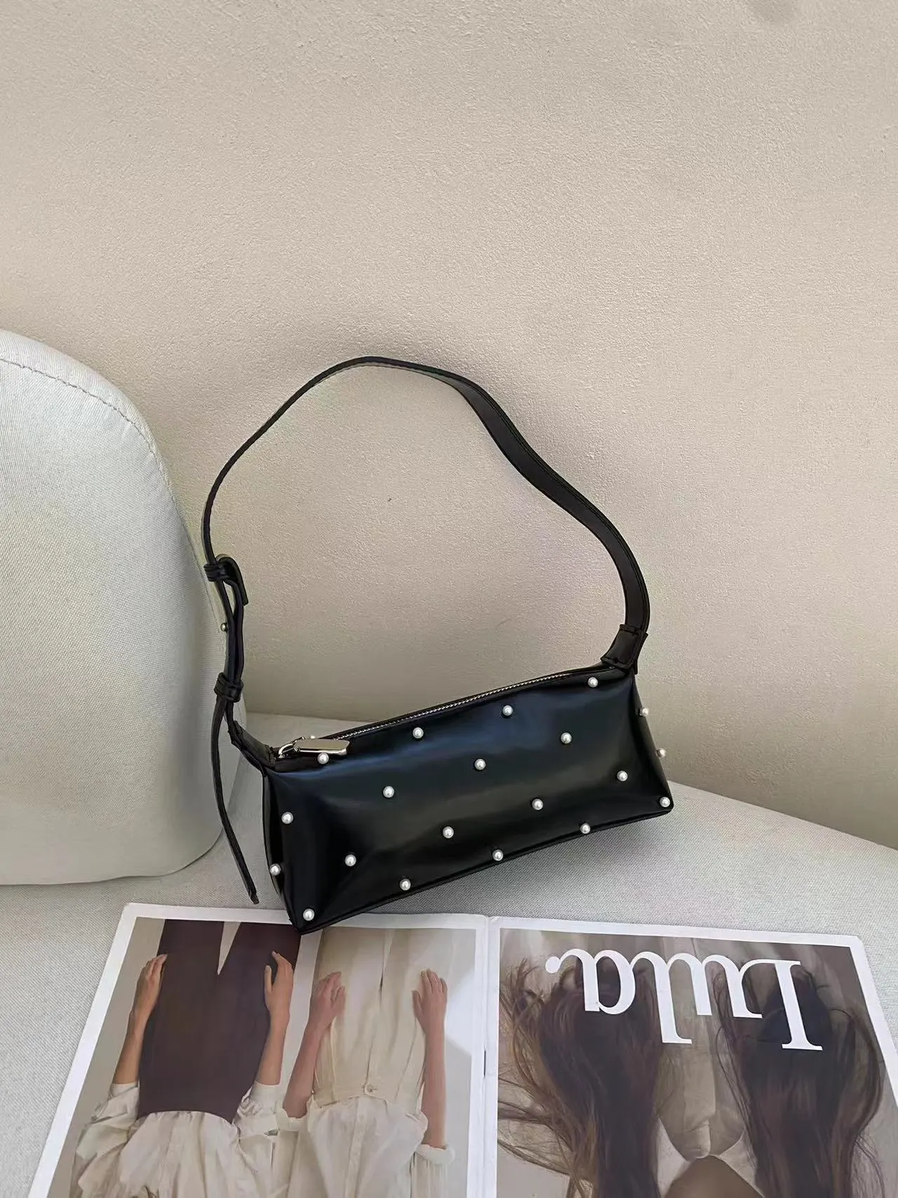 

FIRMRANCH 2024 Spring New Women's Versatile Pearl Shoulder Underarm Bag Trendy Personality Girl Purse High Quality Trend Hobos