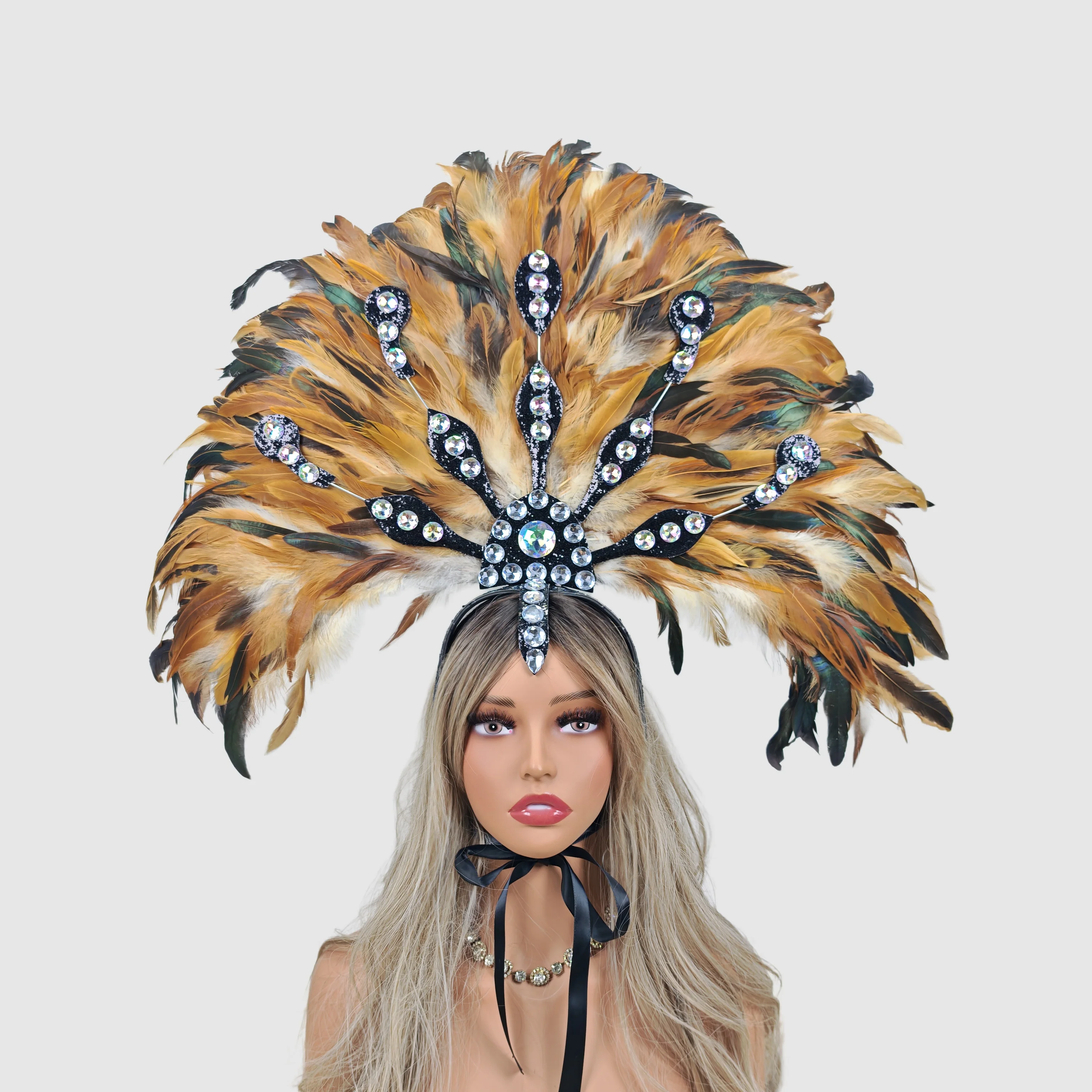 Carnival-style artificial feather headdresses, hair accessories, hats, costumes, and cosplay props,perfect for Halloween parties