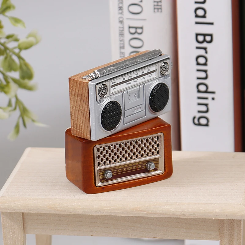 New Arrival Miniature Items 1:12 Dollhouse Miniature Old-Fashion Radio Retro Radio Model Furniture Accessories Toys