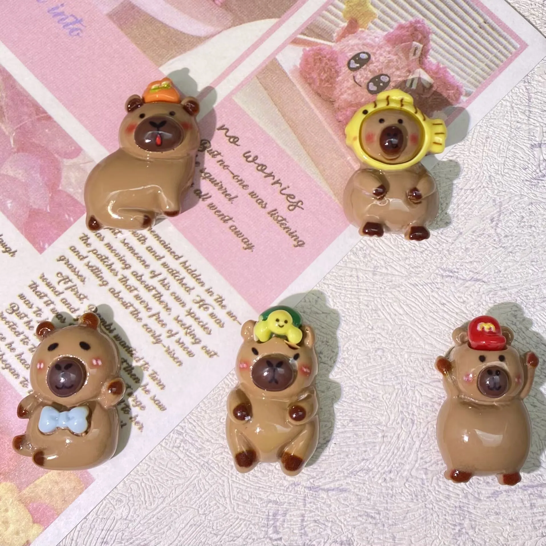DW60 5pcs Kawaii Cartoon Capybara Charms Bright Flatback Animal Handmade Keychain Pendant DIY Jewelry Make Accessories