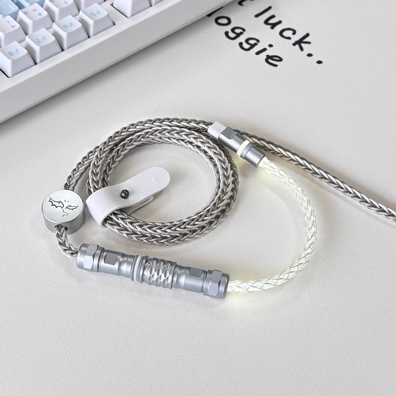 

SHINE Limited Mixed Color Feather Single Crystal Copper Aviation Plug Cable Customized Keyboard RGB Magnetic Axis 8K Data Cable