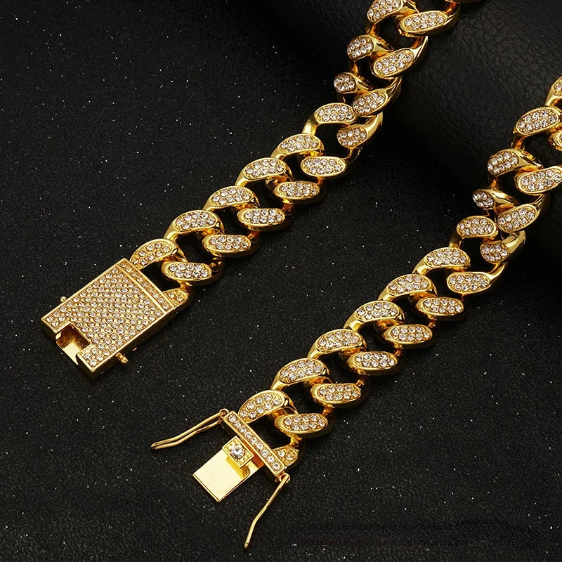 Rhinestone Dog Collar Luxury Metal Chain for All Breeds Dogs Cats Cuban Link Necklace Hip Hop Big Gold Chain