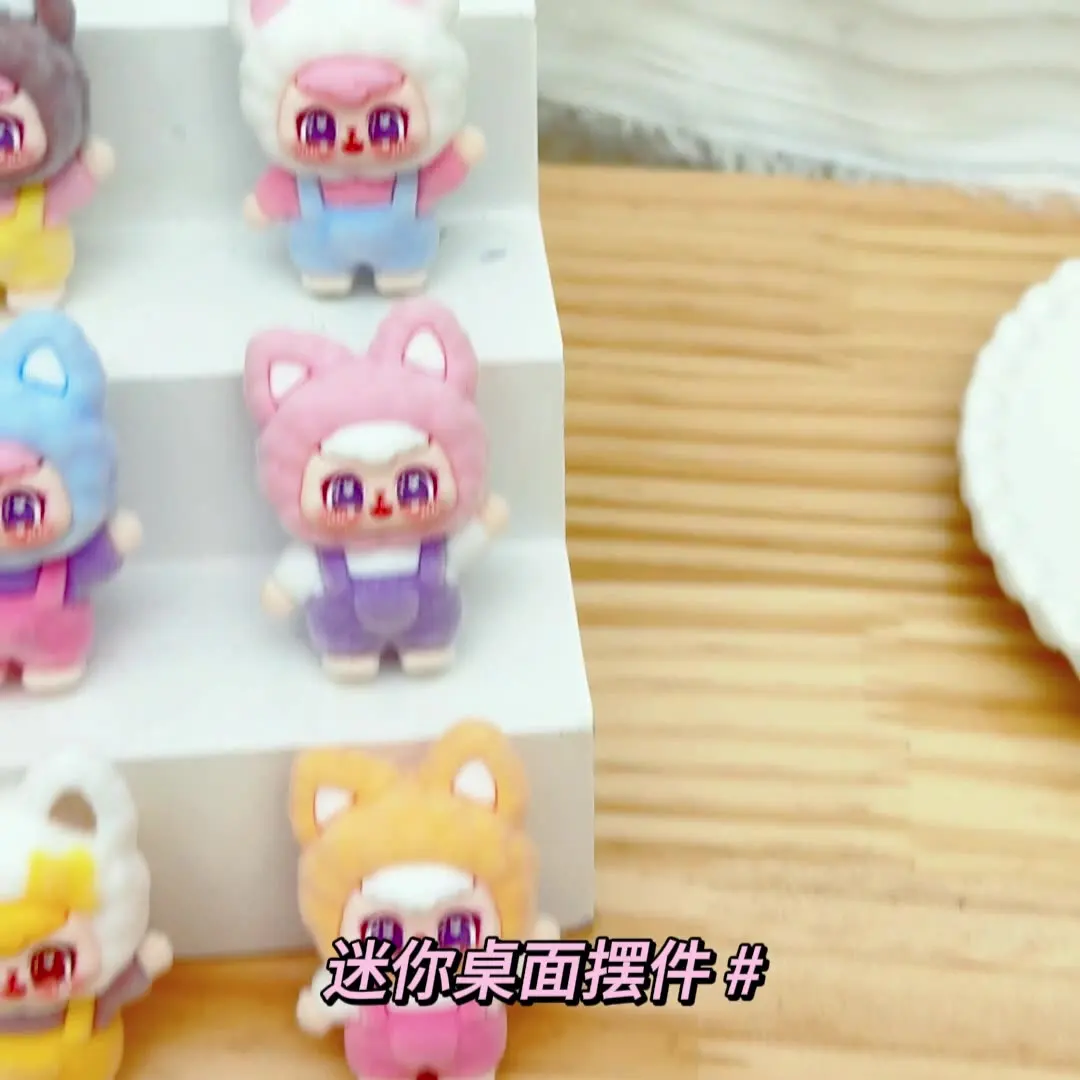 9 قطع من الحلي على شكل قلب صغير لطيف