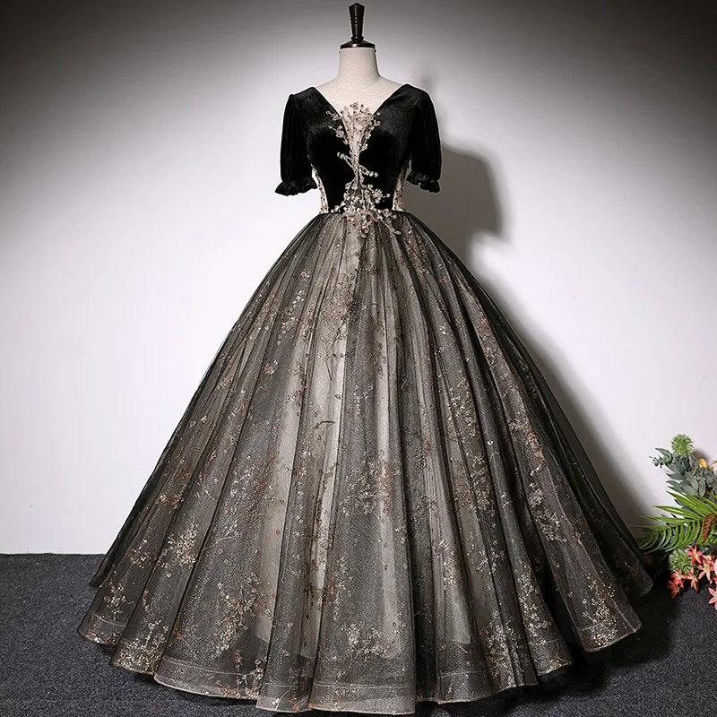 Abendkleid weibliches Bankett schwarze Prinzessin Pommel Rock Kunsttest Gesangskunst Testkleid kann normalerweise getragen werden