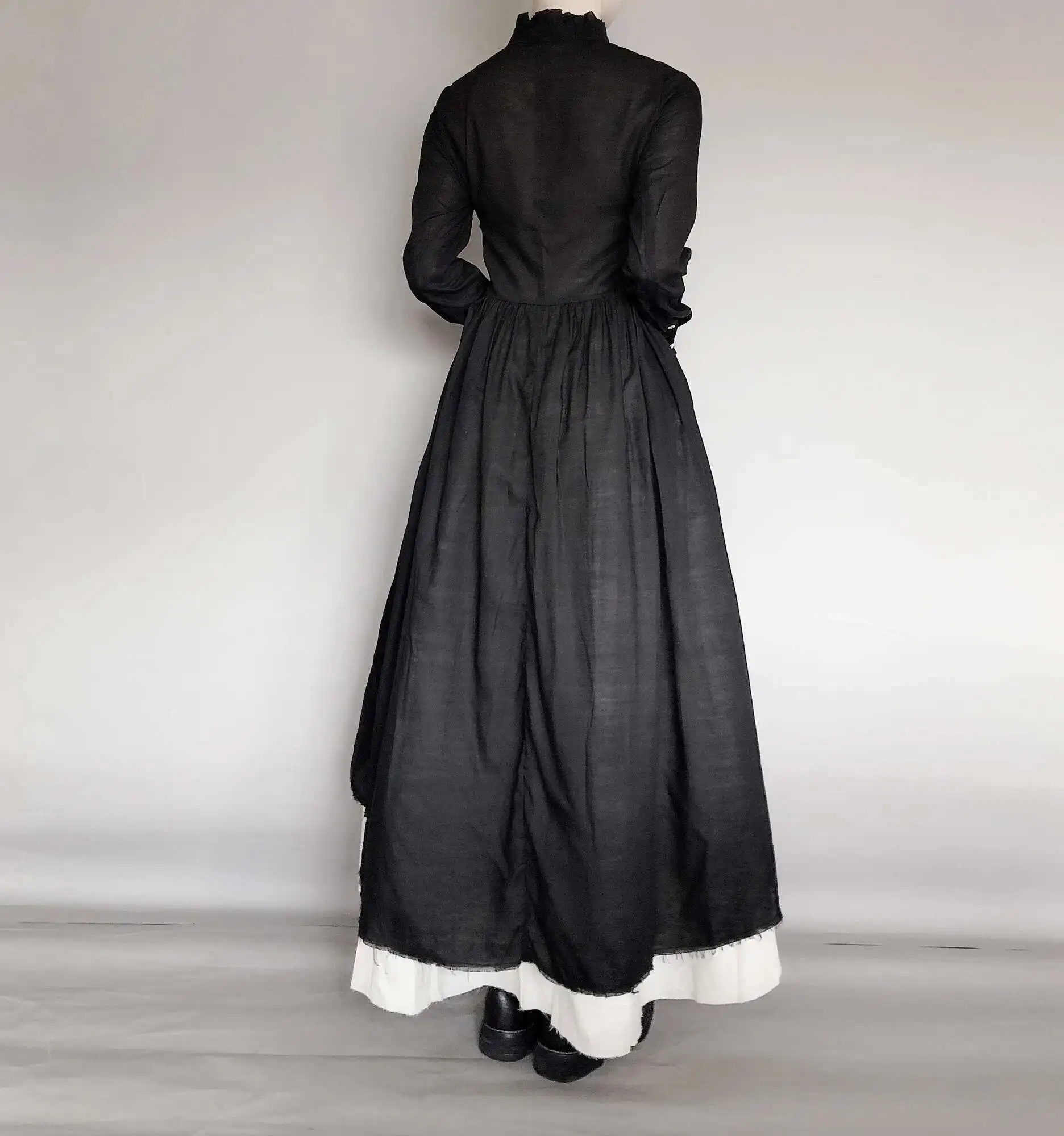 UMI MAO Yamamoto robe foncée élégante rétro deux pièces printemps automne bord brut en détresse moelleux robe mi-longue mince femme Y2K