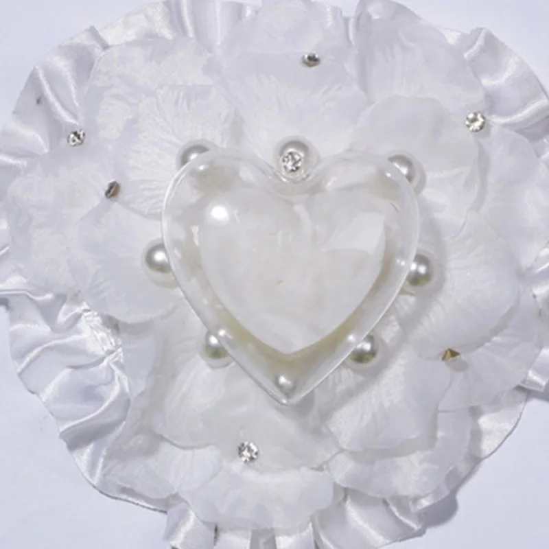 花嫁のためのヨーロッパの結婚指輪枕、フォームフラワーシミュレーション、ロマンチックな結婚用品