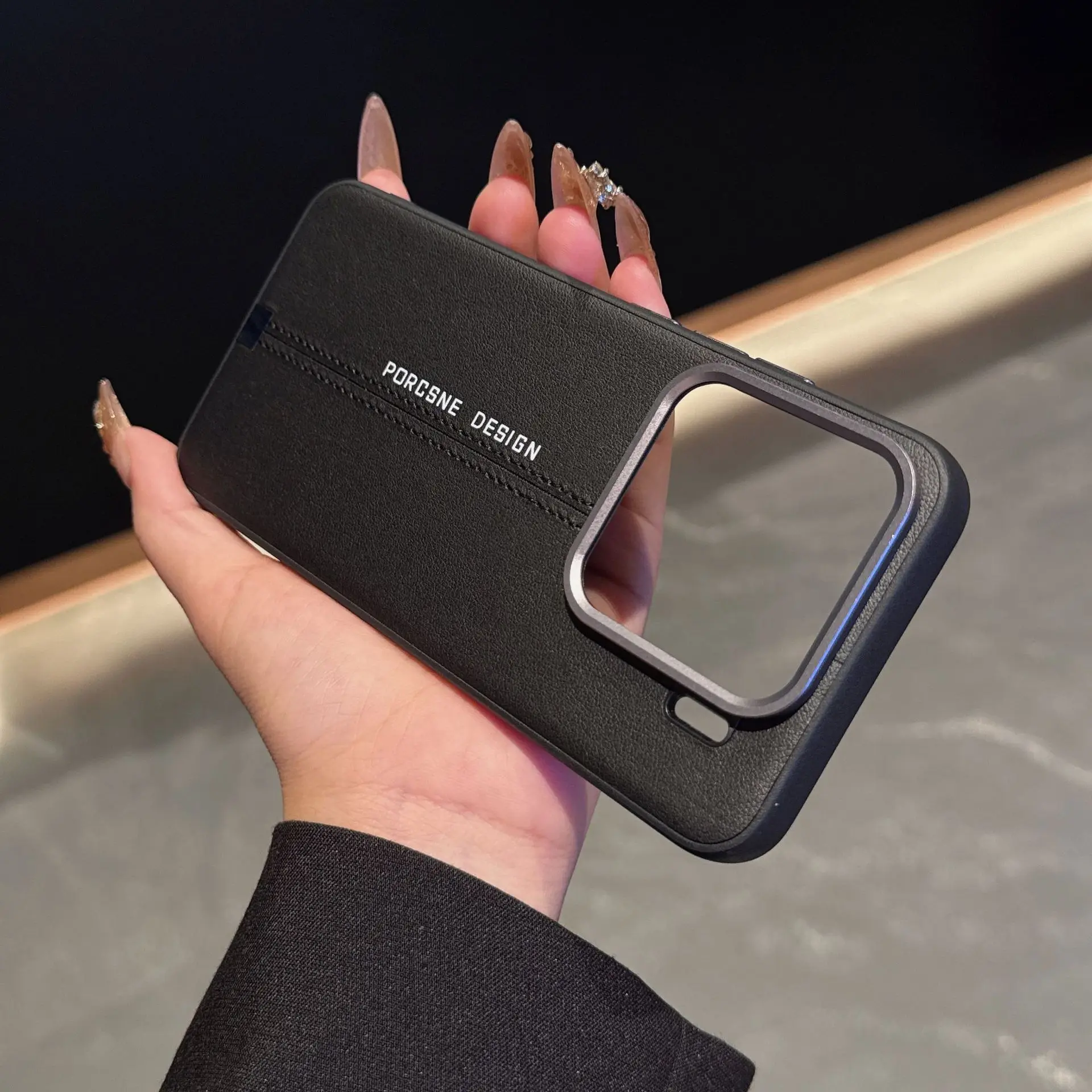 

Для Xiaomi 15 Ultra 14Pro кожаный чехол для телефона с магнитной зарядкой Mi 15 Pro 14, ультра-металлическая кнопка, противоударный чехол-бампер