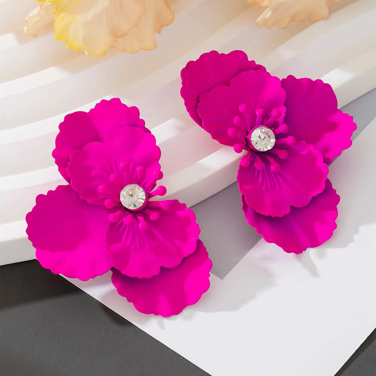Stud Earrings For Women Exaggerated Enamel Flower Metal Symmetrical Ear Accessories Holiday Party Gift Fashion Jewelry CE225