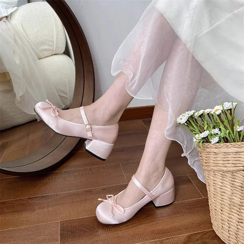 

Весна 2024, милые женские винтажные шелковые туфли-лодочки Мэри Джейн с бантом на среднем каблуке, женские туфли-лодочки для банкета и свадьбы, Mujer
