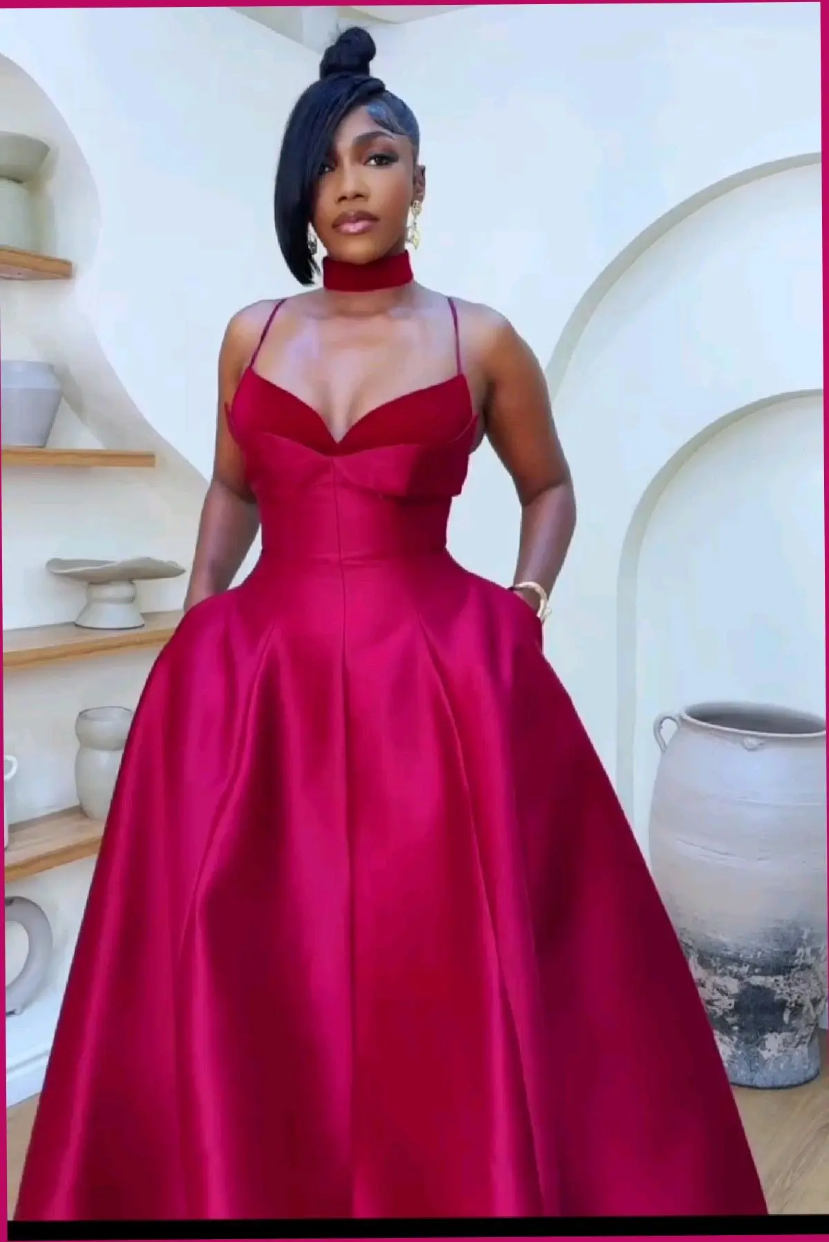 

2025 New Arrival Spaghetti Strap Sweetheart Evening Gown A Line Elegant Woman Satin Dresses for Party Wedding Guest Dress