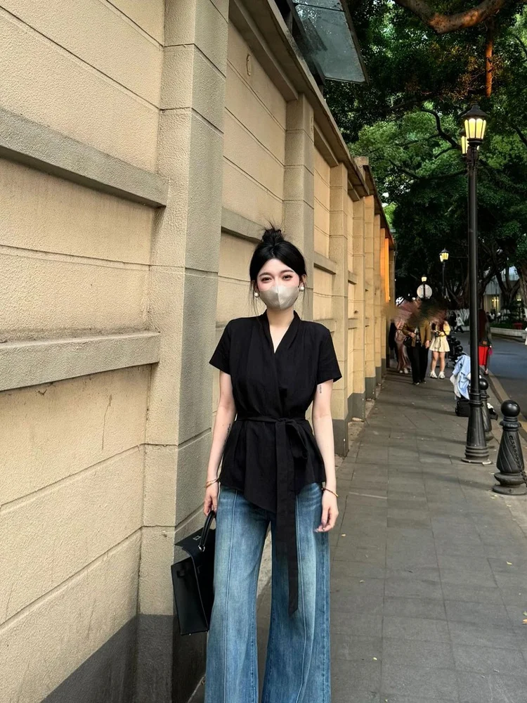 

Женская рубашка больших размеров с V-образным вырезом, коротким рукавом, утягивающая талию, асимметричная, в корейском стиле, повседневный топ для лета