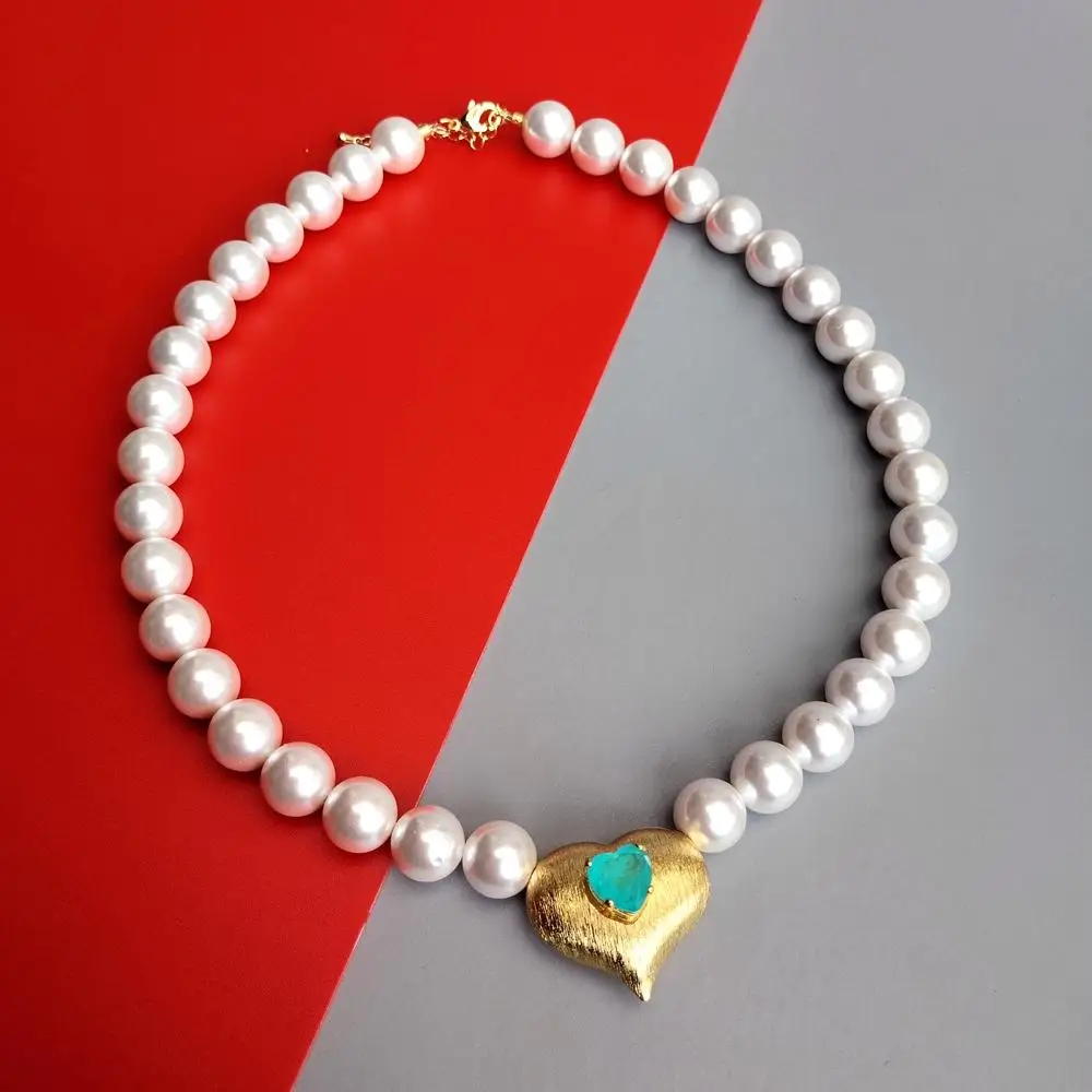 YYGEM 12mm White Sea Shell Pearl Heart 30mm Green Quartz Pendant Choker Necklace