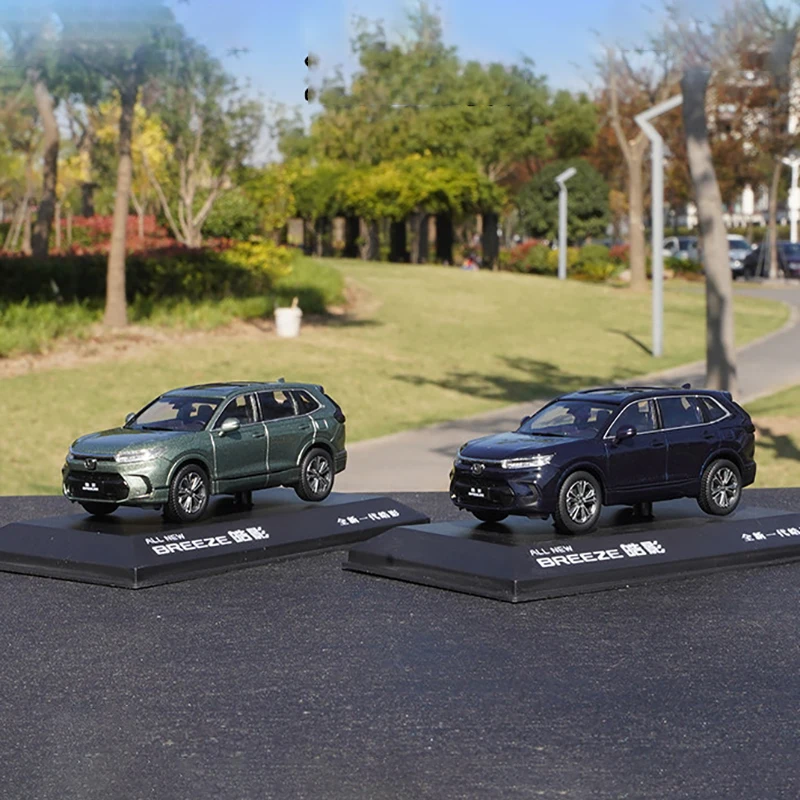 

1:43 BREEZE SUV Alloy Car Diecasts & Toy Vehicles Car Model Miniature Scale Model Car Toys For Children