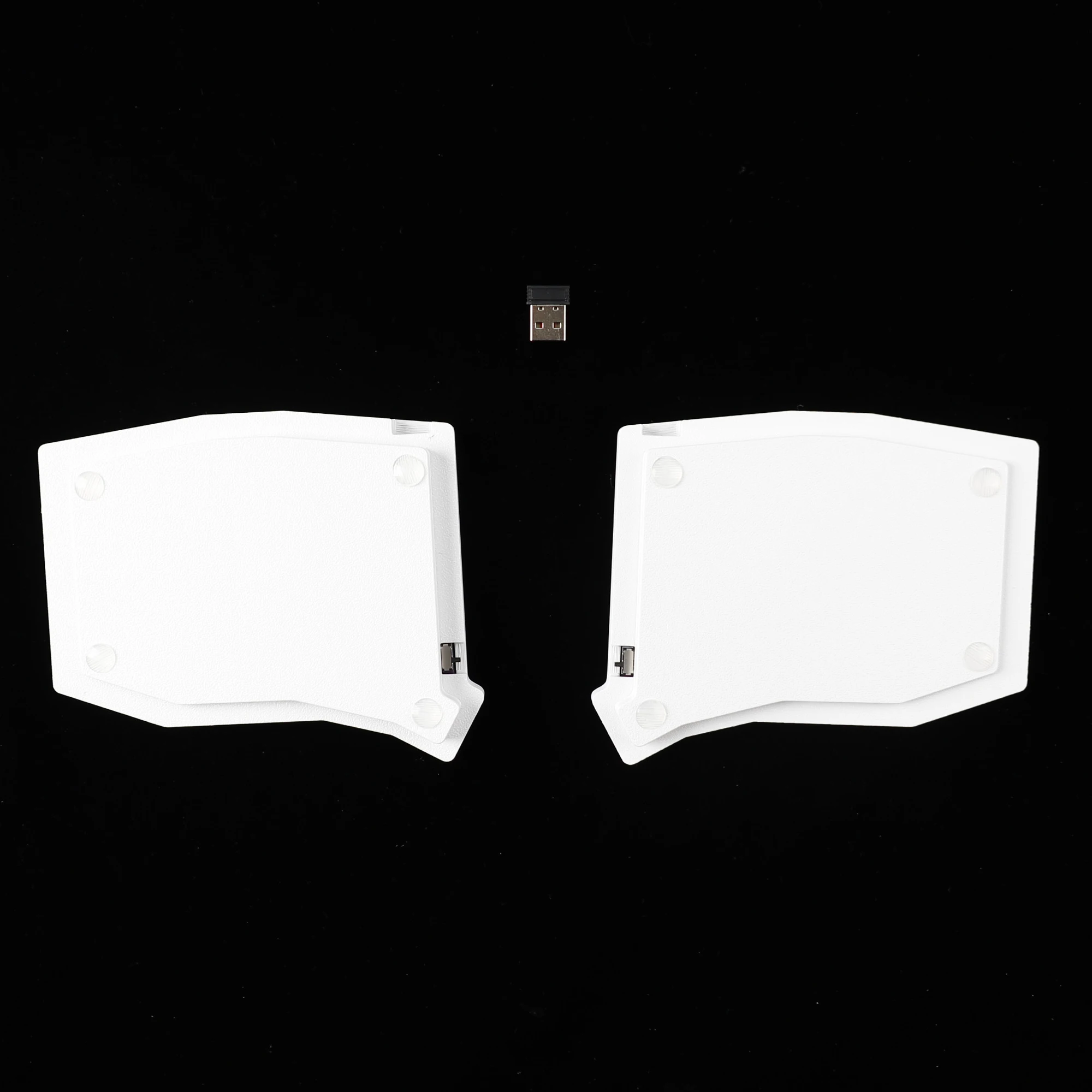 YMDK Sofle 2.4Ghz Wireless Split 64 مريح Hotswappable 60% تخطيط ثلاثي الأبعاد PLA Vial جميع المفاتيح مجموعة لوحة مفاتيح الألعاب القابلة للبرمجة