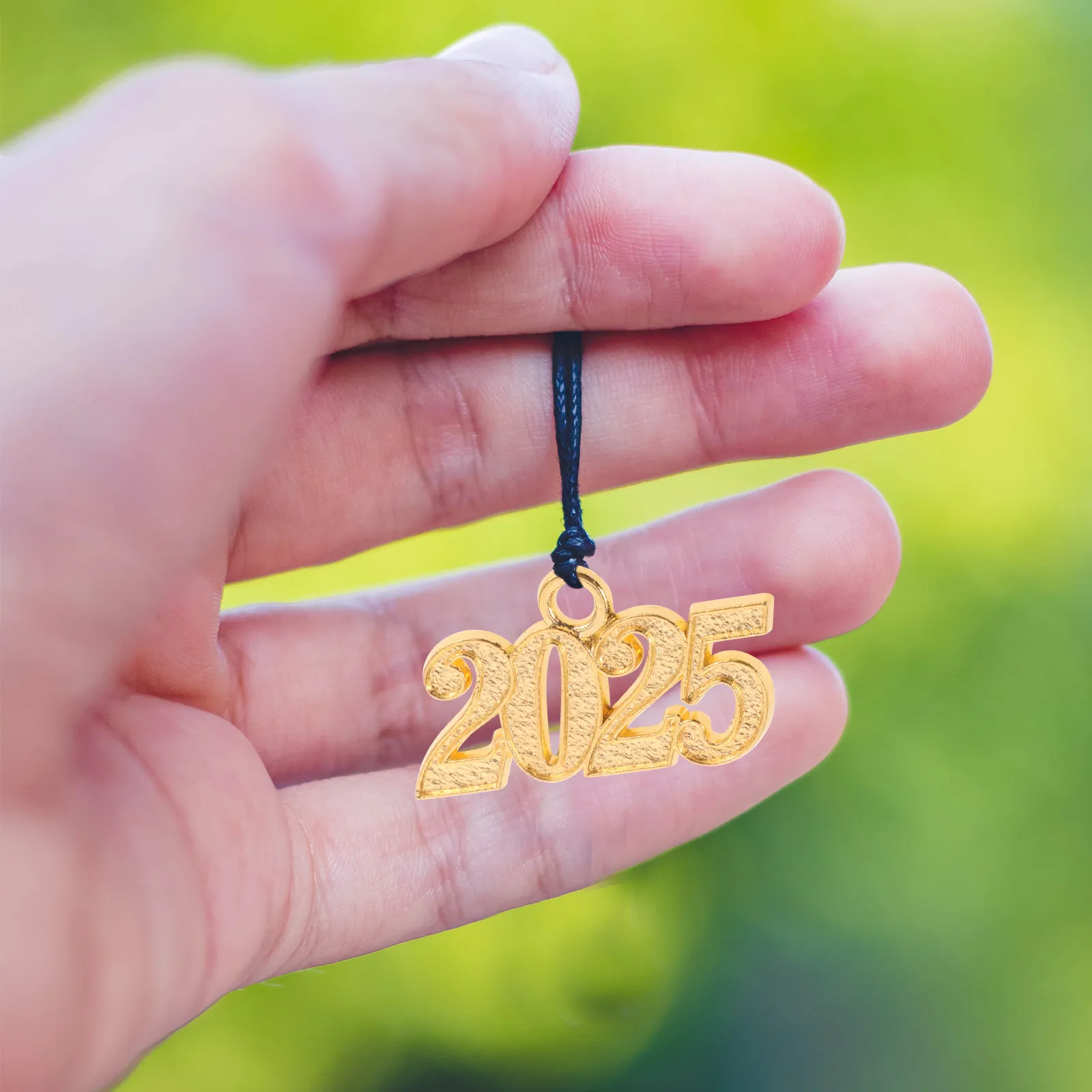 

12Pcs 2025 Number Pendants Charms for DIY Jewelry Making Bracelet Necklace Keychain Earrings Crafts Graduation Party New Year
